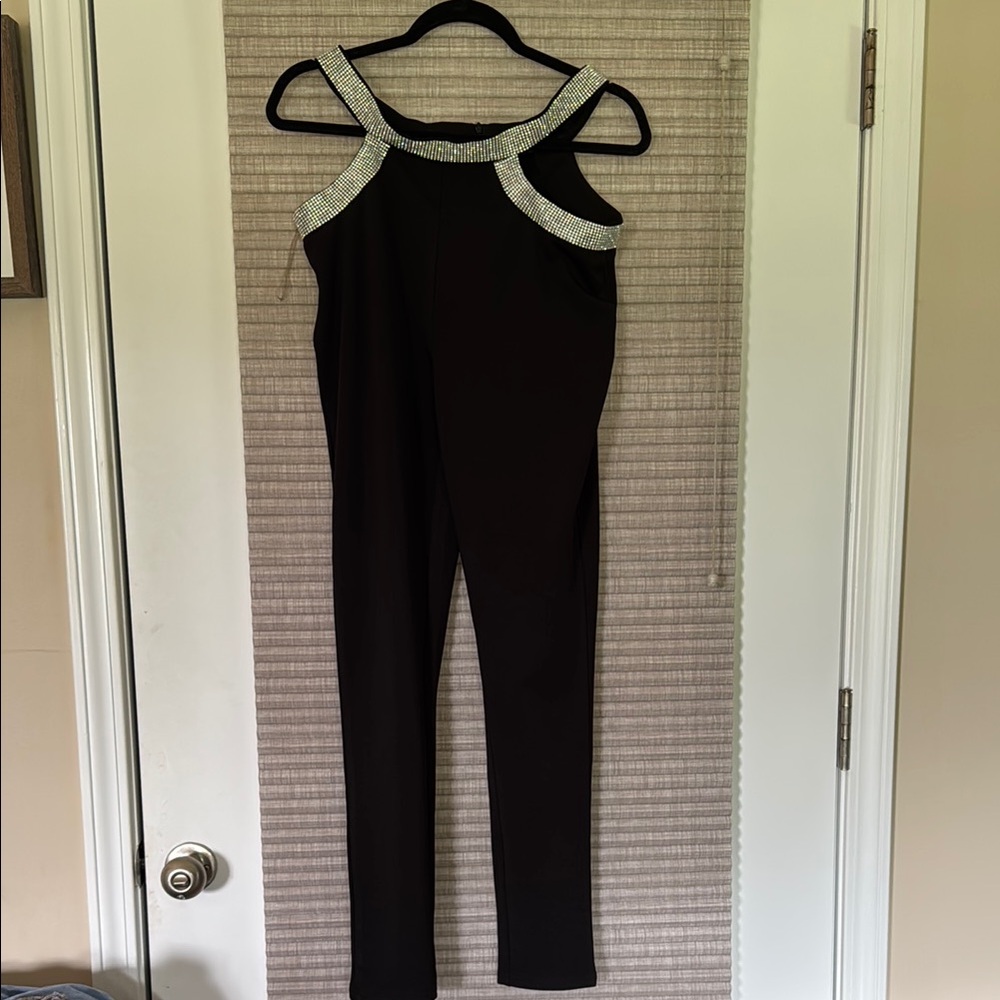 Elegant Black Pant with Silver Accents
